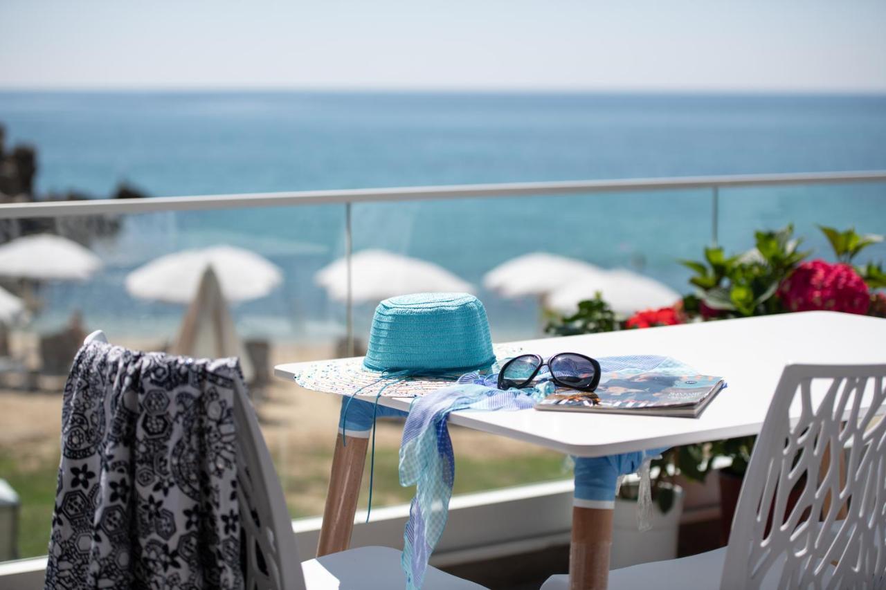 Almare Seaside Studios & Suites - Sarti Sithonia 외부 사진