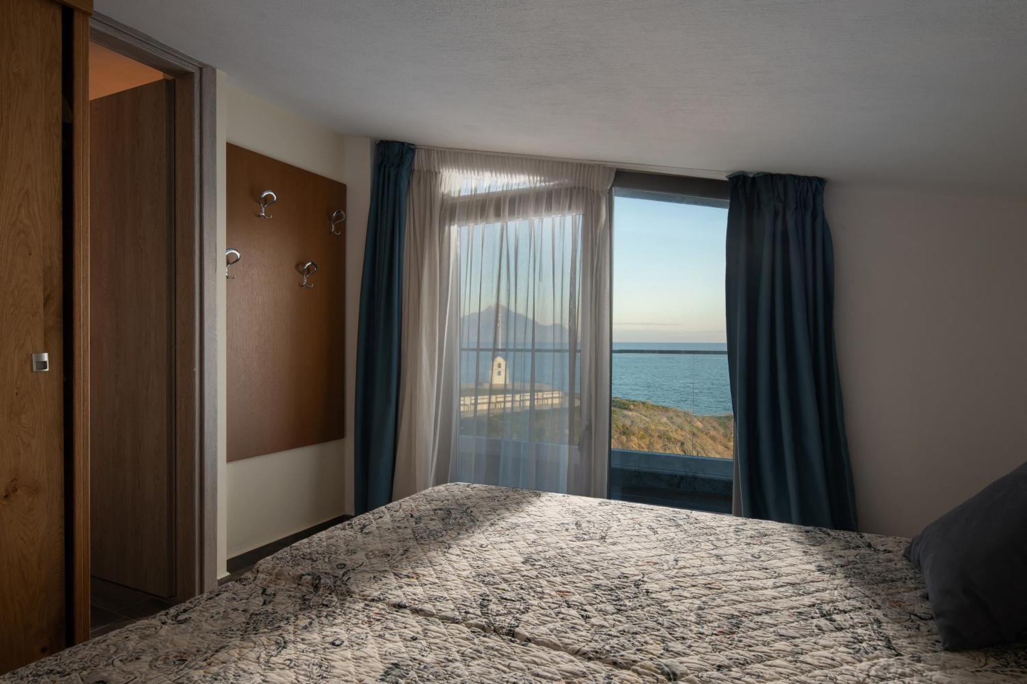 Almare Seaside Studios & Suites - Sarti Sithonia 외부 사진